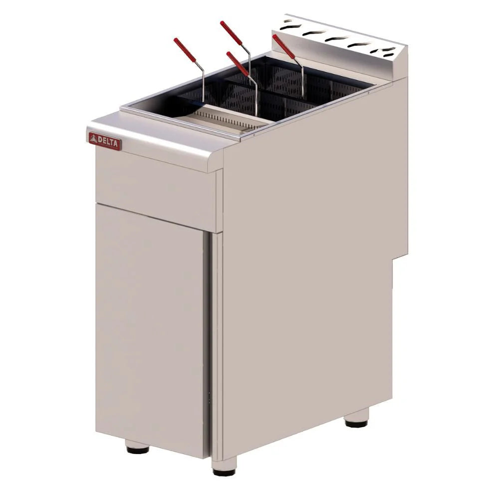 Panel de control Cocedor de Pasta DELTA CP-GPA-40 con termostato ajustable (15°-120°C). Perillas ergonómicas, válvula de desagüe y rebosadero integrado