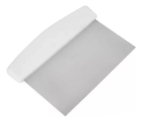 ESCREPA (RASPADOR) P/MASA MANGO PLASTICO 6 X 4 PG DS0217