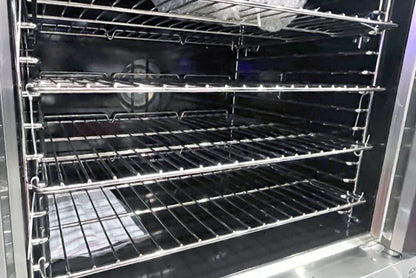 Guías de rack desmontables (11 posiciones) y 4 rejillas cromadas en el horno DRAGO GCO-511, ideales para horneado profesional de pan, pasteles y más